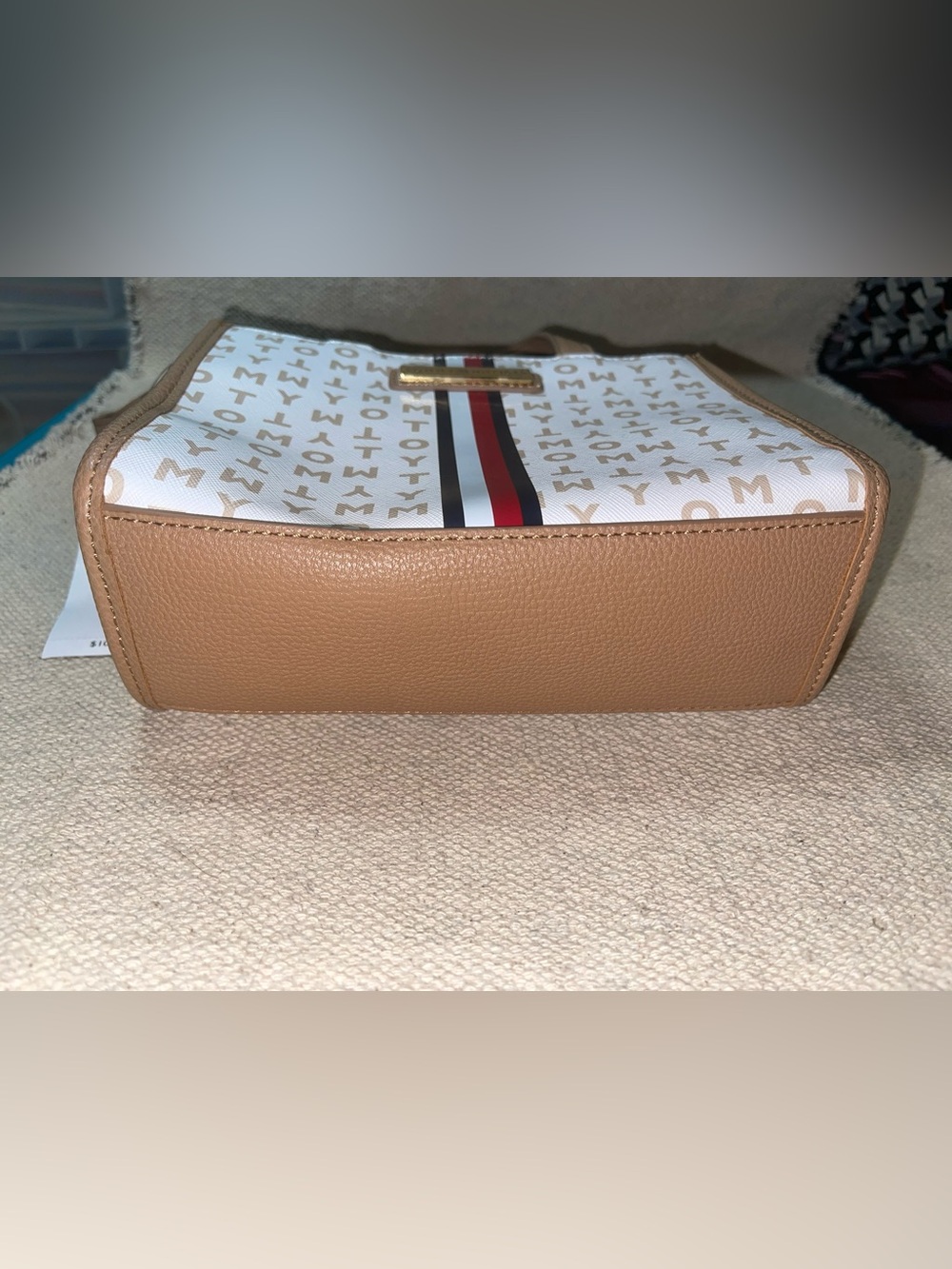 Tommy Hilfiger crossbody / mini tote light brown new - Picture 4 of 11